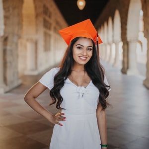 Meet your Posher, Adithi